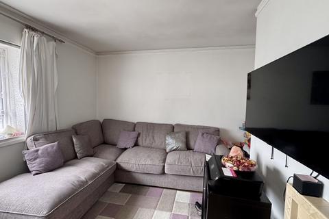 undefined, Ringway,  Southall, UB2