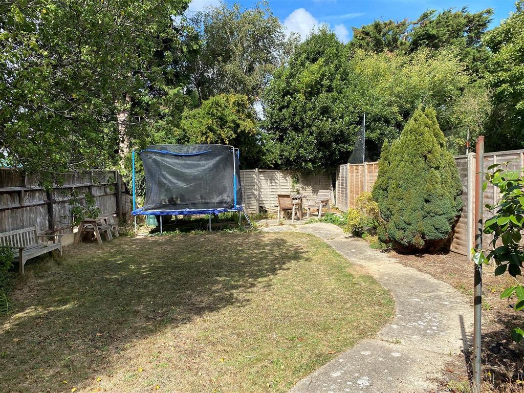 Garden 2.jpg
