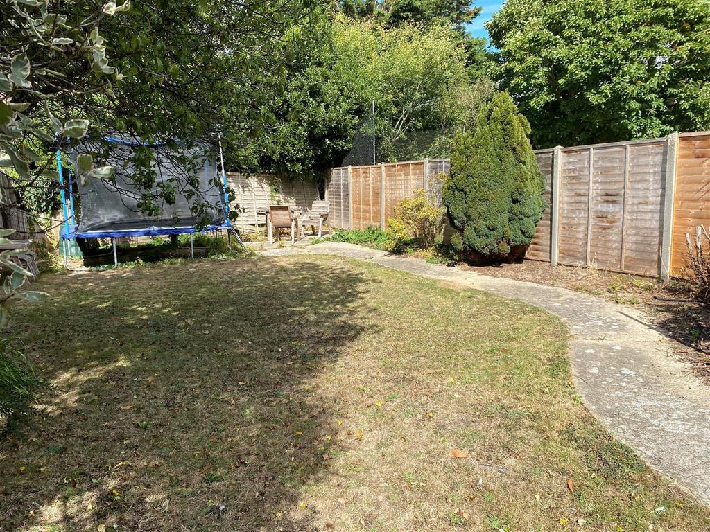 Garden 3.jpg
