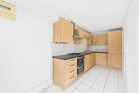 4 bedroom end of terrace house for sale, South Green, Dereham