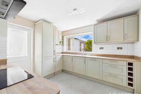 4 Chestnut Road, Watton, Thetford, IP25 6PG