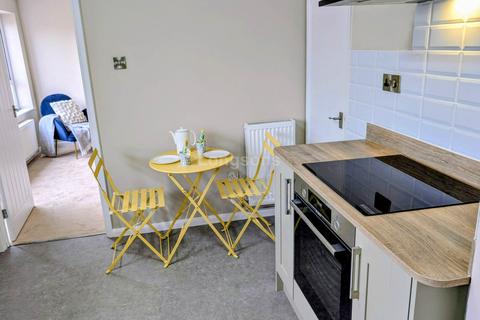 4 Chestnut Road, Watton, Thetford, IP25 6PG
