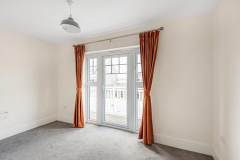 undefined, Green Park Village,  Berkshire,  RG2