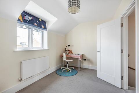 undefined, Green Park Village,  Berkshire,  RG2