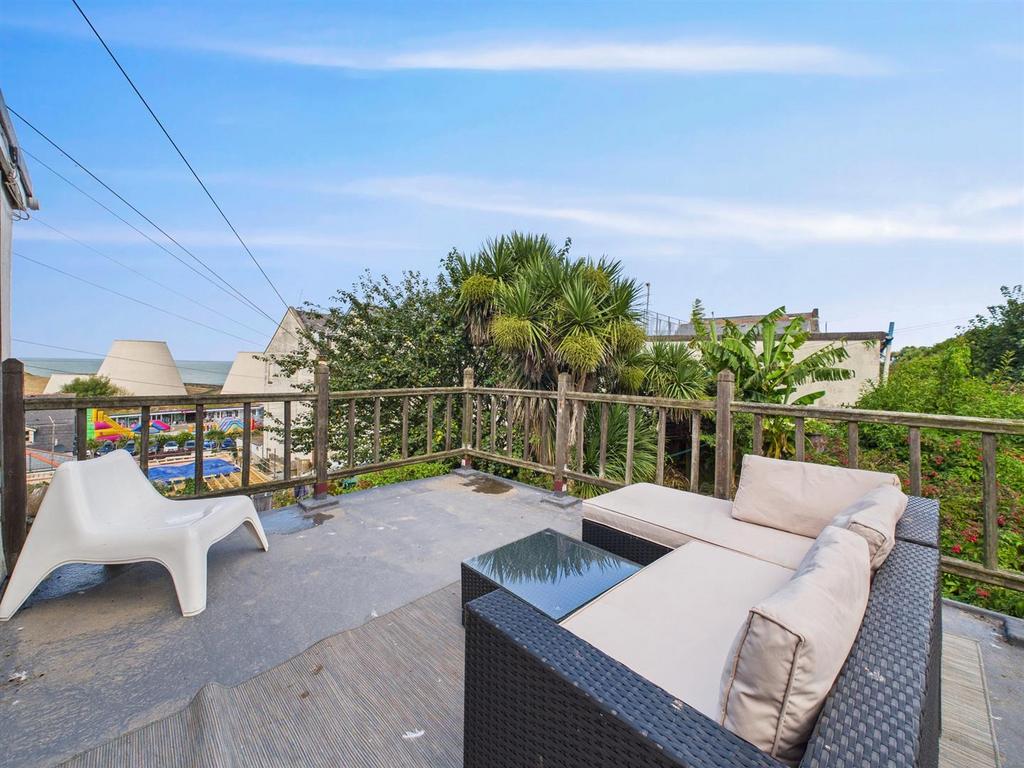 Sun Terrace