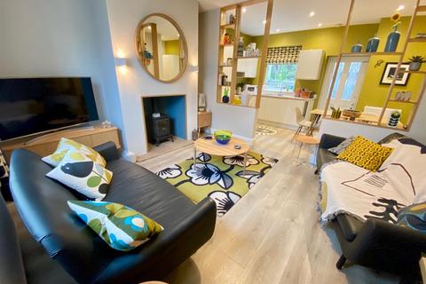 undefined, Westgate, Almondbury, Huddersfield