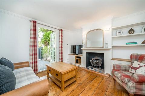 undefined, Broom Road, Teddington TW11