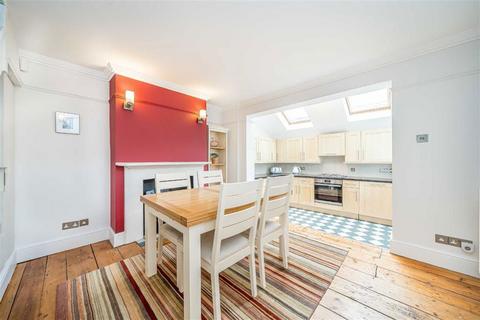 undefined, Broom Road, Teddington TW11