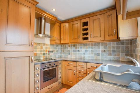 2 bedroom bungalow to rent, Wharton Road, Stamford Bridge