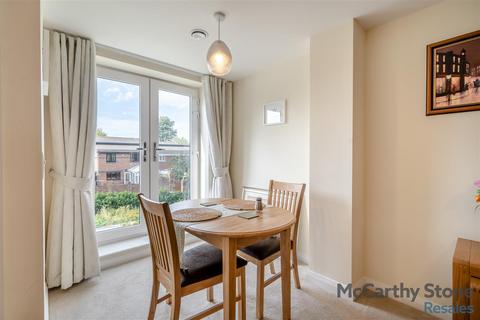 1 bedroom apartment for sale, Balshaw Court Burlington Gardens Leyland PR25 3EX