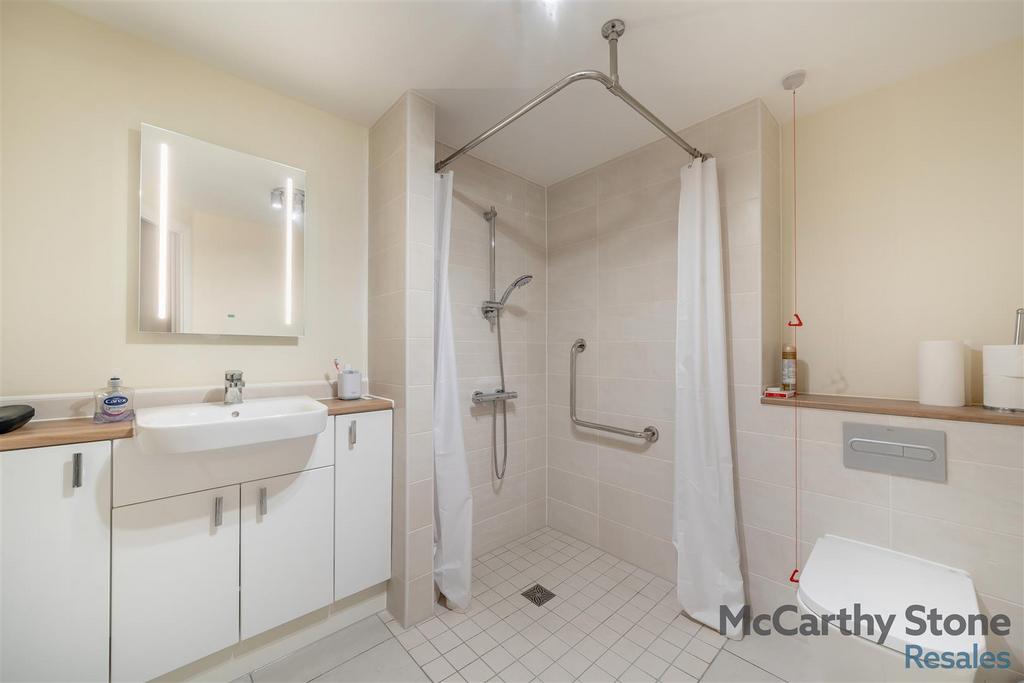 8661594-interior04.jpg