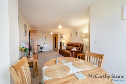 1 bedroom apartment for sale, Balshaw Court Burlington Gardens Leyland PR25 3EX