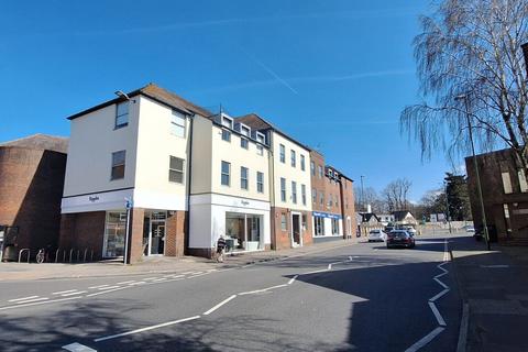 Office to rent, 1 Market Av Chichester PO19 1JU