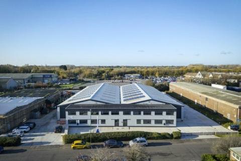 Warehouse to rent, Arndale Rd Littlehampton BN17 7HD