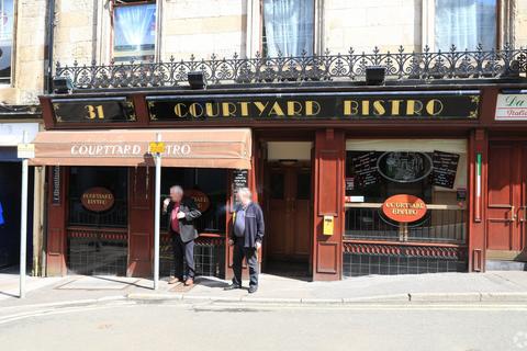 Pub for sale, 31 Campbell St Hamilton ML3 6AS