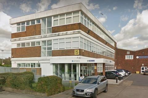 Factory to rent, 15 Peter Rd Lancing BN15 8TJ