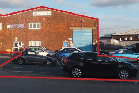 Factory to rent, 15 Peter Rd Lancing BN15 8TJ