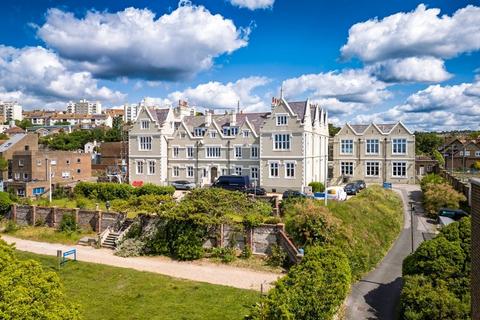 Mixed use for sale, Eastern Rd Brighton BN2 0AL