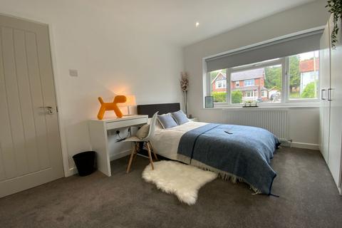undefined, West Wycombe Road, High Wycombe, HP12