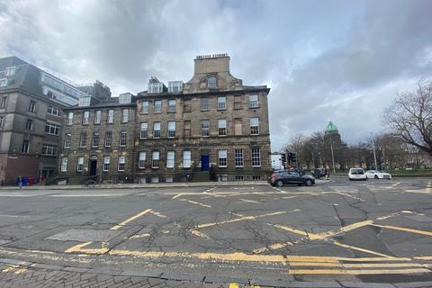 Office to rent, 14 S Charlotte St Edinburgh EH2 4AX