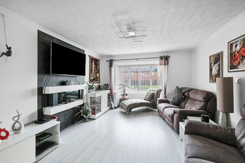 5 bedroom detached house for sale, Drovers Way, Worcester, WR3