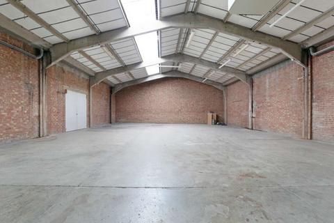 Warehouse to rent, 28-30 St Andrews Rd London E17 6NZ