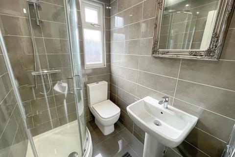 undefined, Empress Road, L7 8SF,