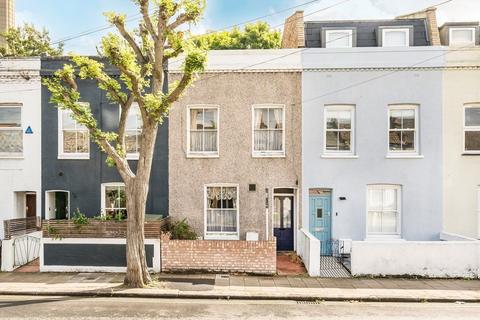 undefined, Fountain Road, London SW17
