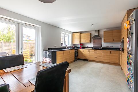 17 Hempton Field Drive, Patchway, Bristol, BS34 5DD