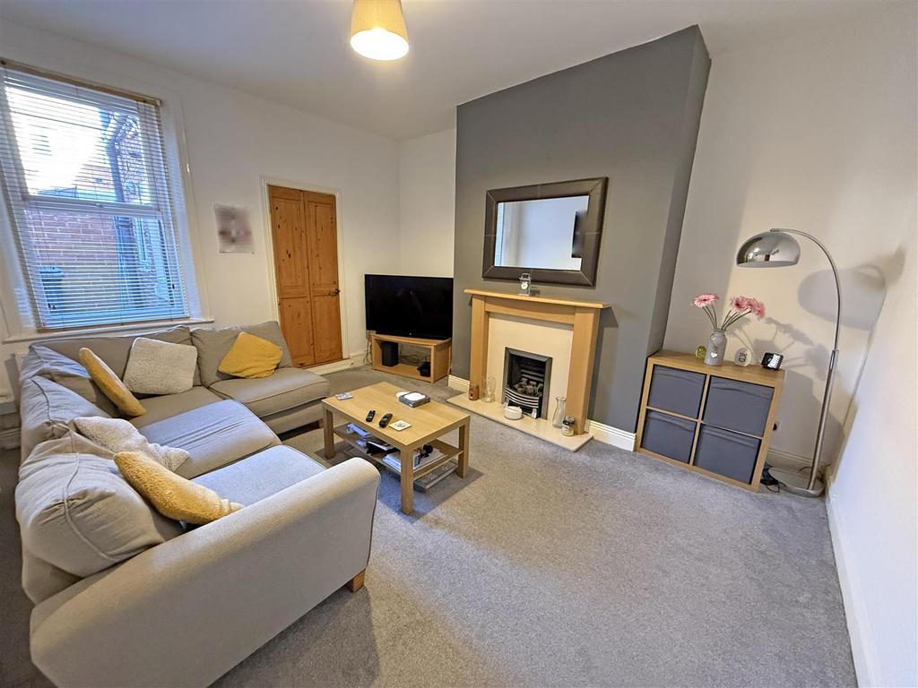 Living room.jpg