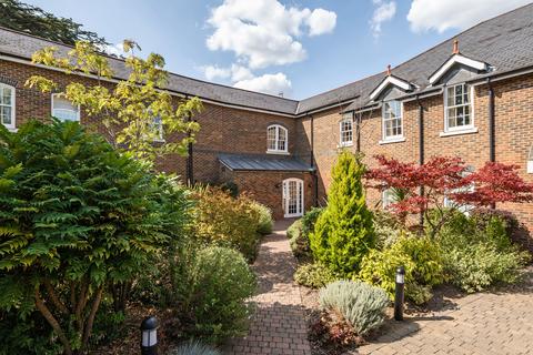 2 bedroom apartment for sale, Holwood Estate, Westerham Road, Keston