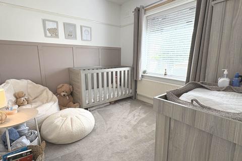 10 Briton Street, Royton, Oldham, OL2 6AW