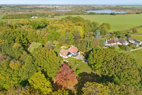4 bedroom detached house for sale, Stodmarsh Road, Stodmarsh, Canterbury, Kent, CT3