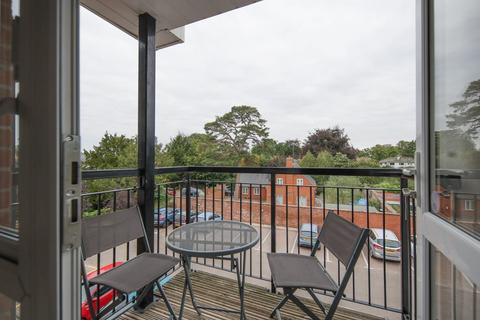 2 bedroom retirement property for sale, Arlington Avenue, Royal Leamington Spa