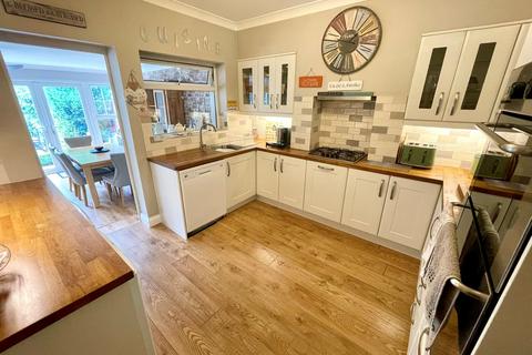 2 bedroom semi-detached house for sale, Cannock Road, Westcroft, Wolverhampton, WV10