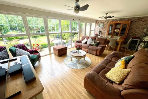undefined, Cannock Road, Westcroft, Wolverhampton, WV10