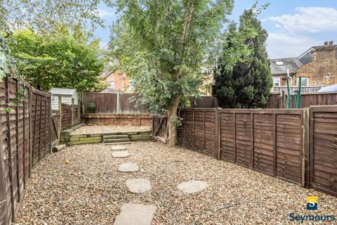 69 Guildford Park Road, Guildford, GU2 7ND