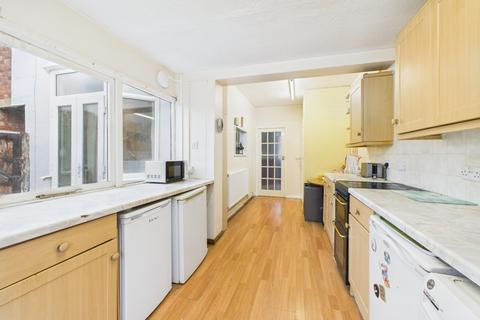 3 bedroom terraced house for sale, Pinewood Road, Spinney Hill, NN3 2RB