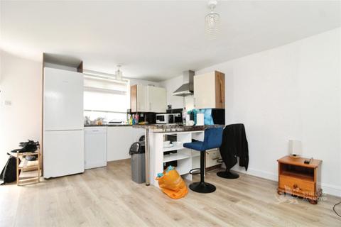 2 bedroom terraced house to rent, Cobblestone Place, Croydon, CR0