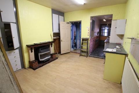 3 bedroom terraced house for sale, Cemetery Road, Barnsley
