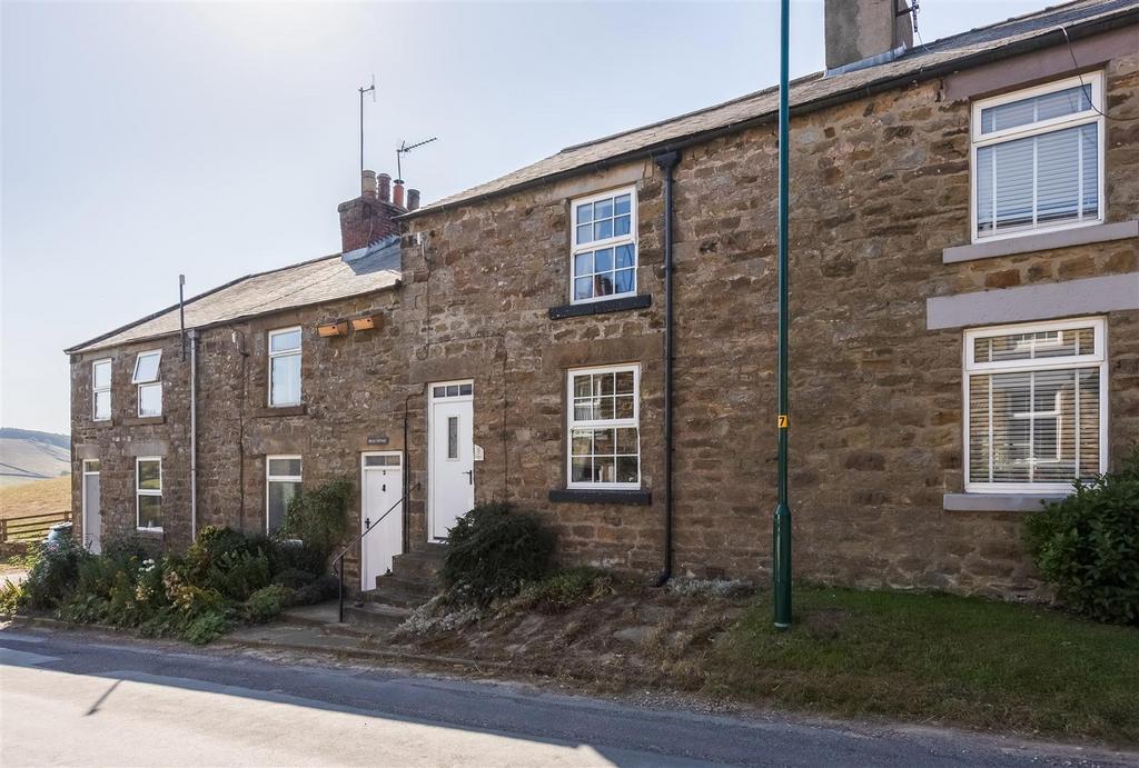 Hill Cottages 3 External-1.jpg