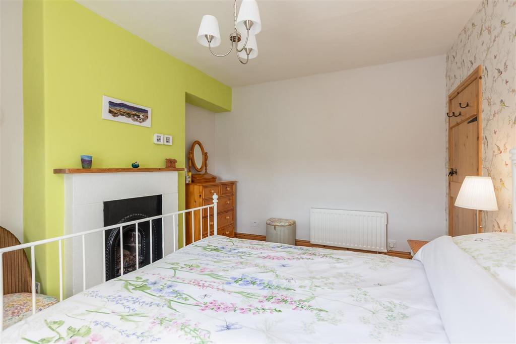 Hill Cottages 3 Bedroom 2-3.jpg