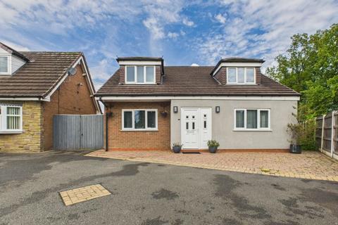 undefined, Long Lane South, Middlewich, CW10 0AT