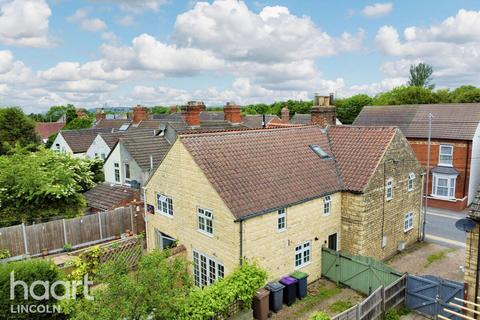 3 bedroom cottage for sale, Main Road, Washingborough