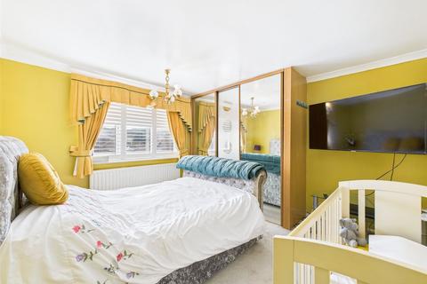 undefined, Jaythorpe, Abbeydale, Gloucester, Gloucestershire, GL4