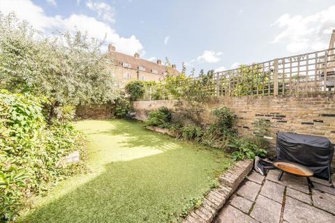 undefined, Killyon Road, London SW8