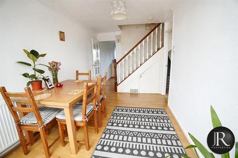 undefined, Swallow Close, Rugeley WS15