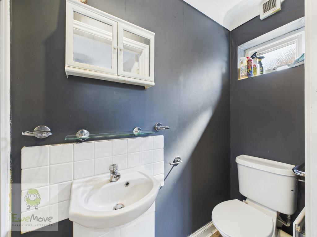 Ensuite Shower Room