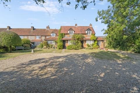 undefined, Main Road, Princes Risborough HP27