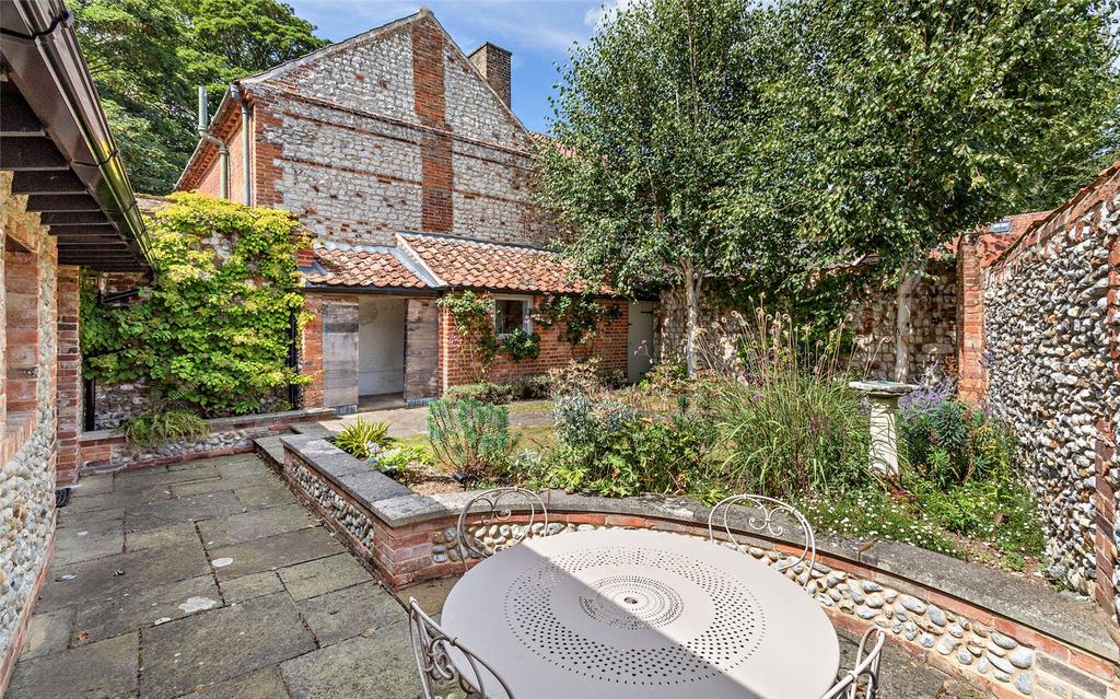 Private Garden